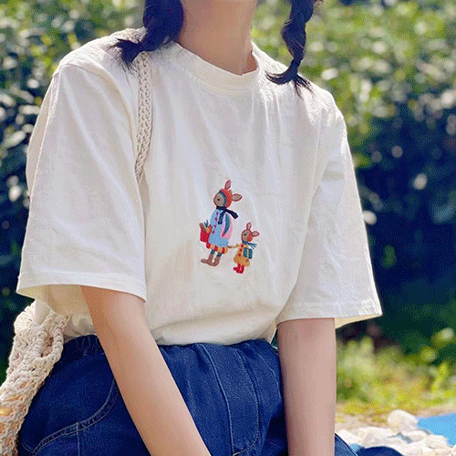 (3color)토끼자수티셔츠 여성의류쇼핑몰 네이비튜튜